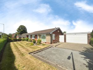 Front External- click for photo gallery